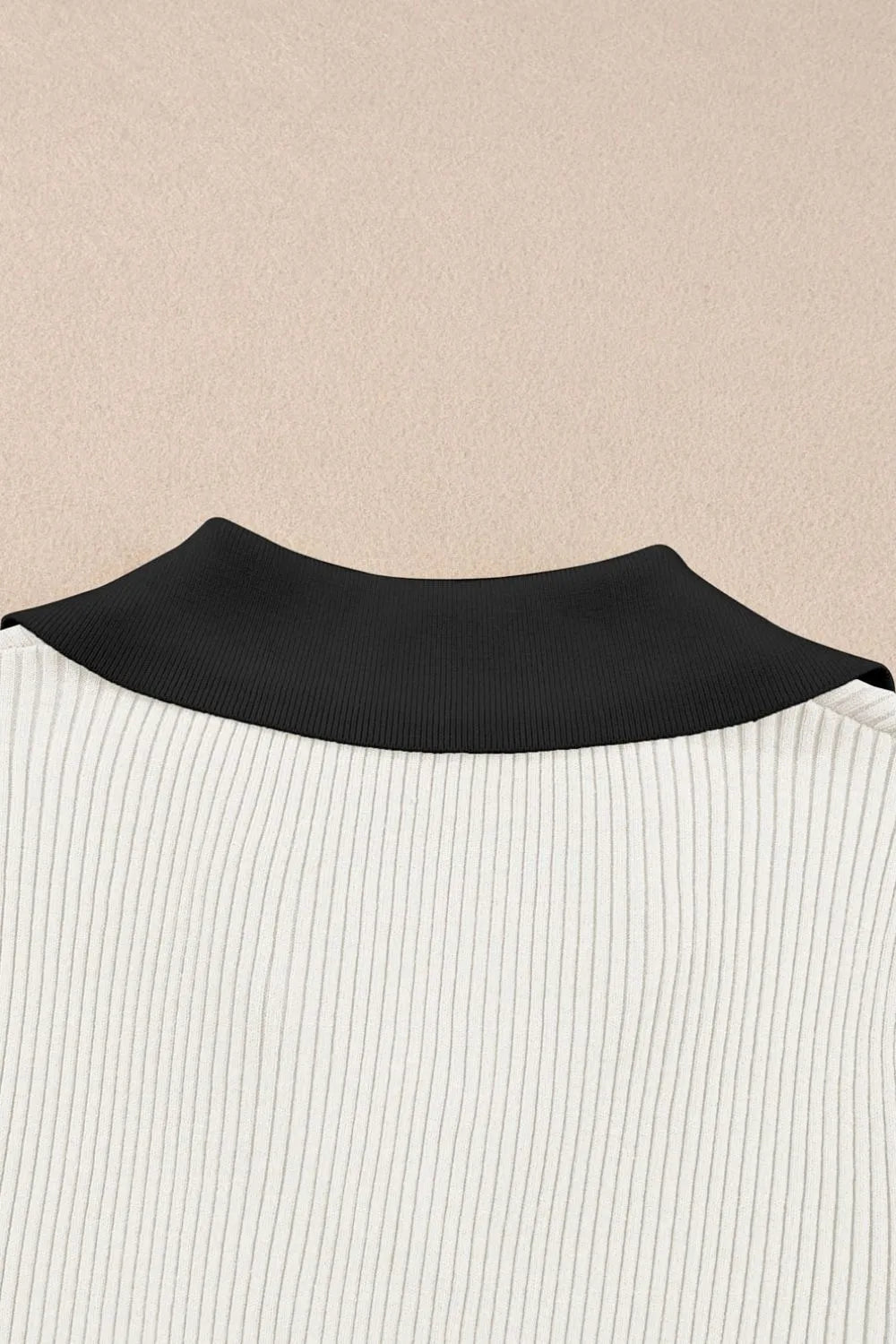 Contrast Collared Neck Ribbed Knit Top