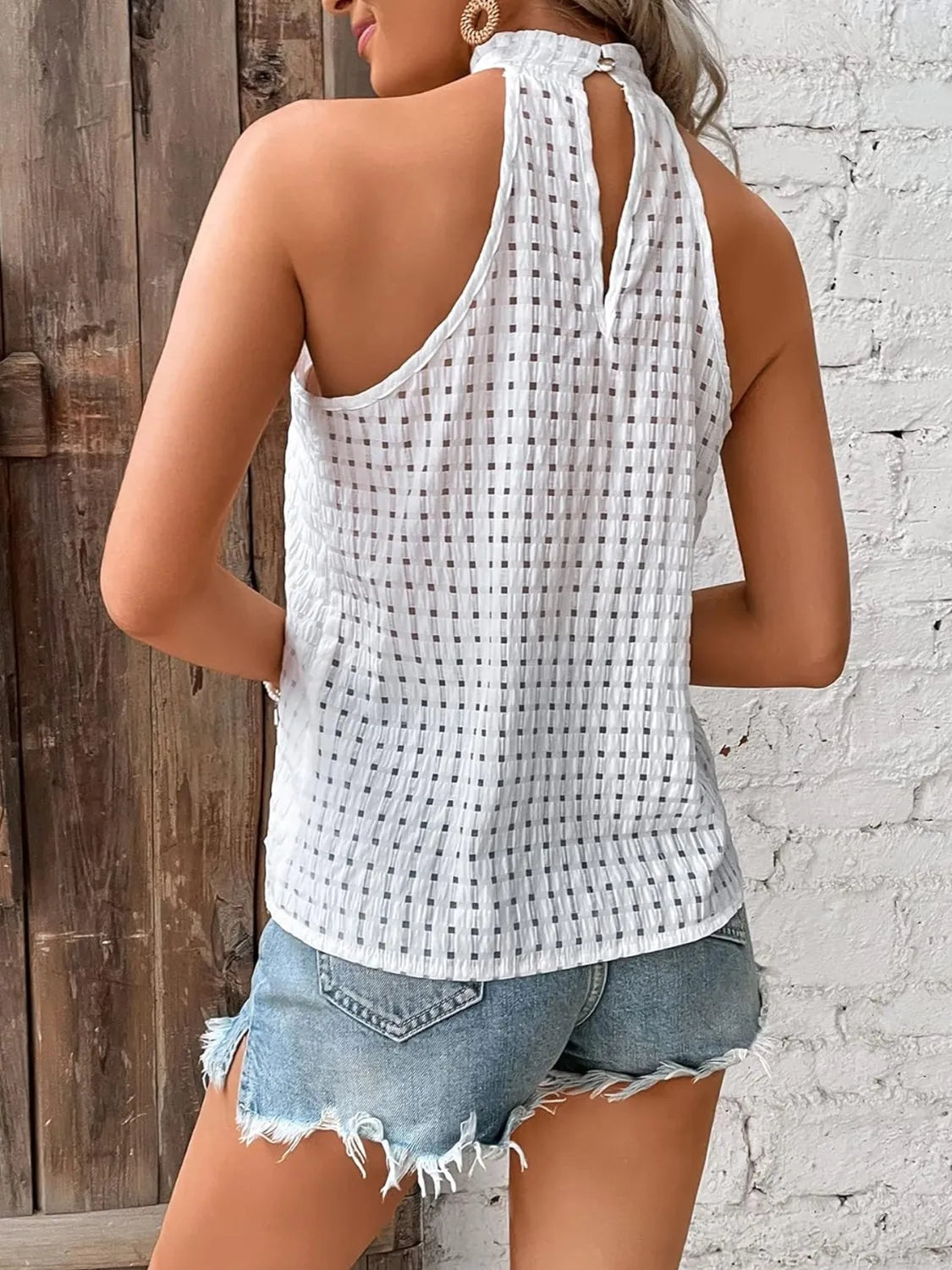 Textured Sleeveless Cami